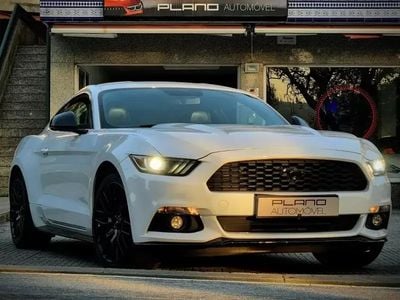 Branco Usado 2017 Ford Mustang Coupé | € 39.000