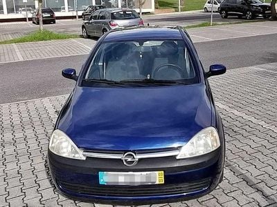 Usado 2003 Opel Corsa Sedan | € 3.075 (Preço elevado)