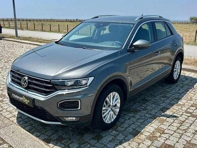 Cinzento Usado 2021 VW T-Roc SUV | € 24.950 (Preço justo)