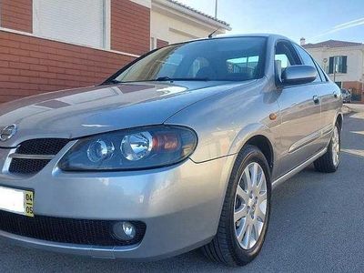 Usado 2004 Nissan Almera Sedan | € 3.690