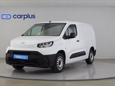 Branco Usado 2024 Toyota Proace City City Monovolume | € 22.700 (Preço elevado)