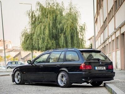 Usado 2000 BMW 530 Sedan | € 4.500