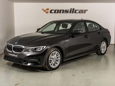 Preto Usado 2022 BMW 320e Luxury Line Sedan | € 27.890 (Super Preço)