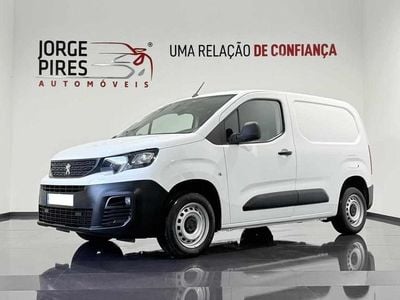 Branco Usado 2021 Peugeot Partner Monovolume | € 15.990 (Preço justo)