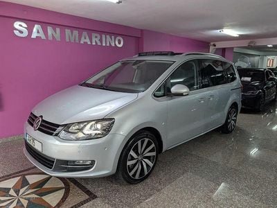 Cinza Usado 2022 VW Sharan Highline Monovolume | € 34.600 (Preço justo)