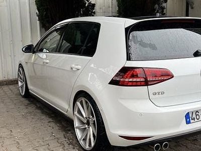 VW Golf VII
