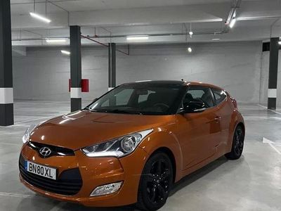 Vermelho Usado 2011 Hyundai Veloster Premium Citadino | € 11.450