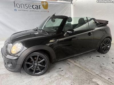 Usado Mini Cooper Coupé 112 HP (82 kW) 2015 Preto Coupé