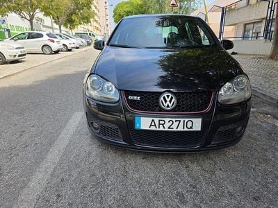 VW Golf V