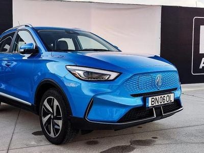 Azul Usado 2023 MG ZS Sedan | € 27.500 (Preço elevado)
