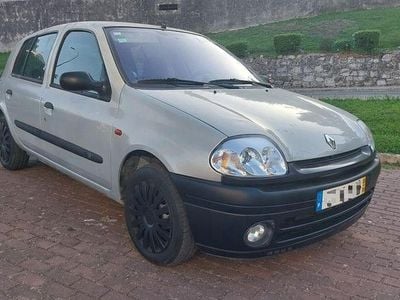 Renault Clio II