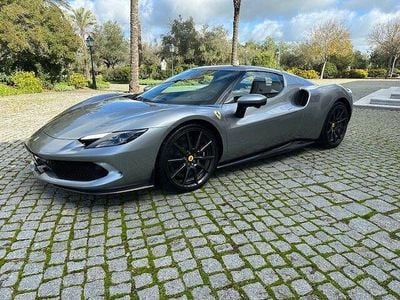 Usado Ferrari 296 830 HP (610 kW) 2022 Cinza Coupé