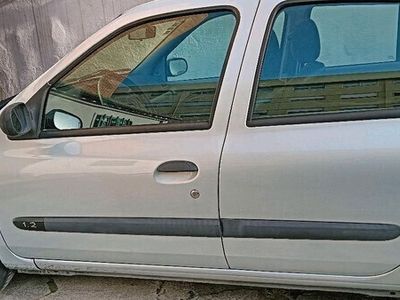 Renault Clio II