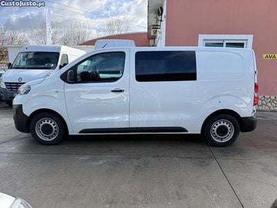 Branco Usado 2022 Peugeot Expert Van | € 24.990 (Bom preço)