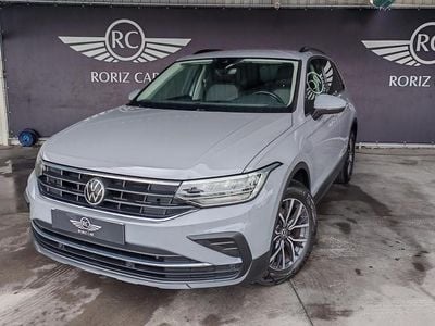 Usado VW Tiguan Life 150 HP (110 kW) 2021 Cinza SUV