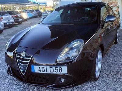 Usado Alfa Romeo Giulietta 105 HP (77 kW) 2010 Preto Citadino