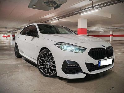 BMW 216