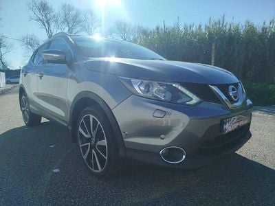 Cinza Usado 2015 Nissan Qashqai Tekna+ SUV | € 16.900 (Preço justo)