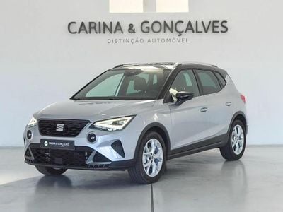 Usado Seat Arona FR 110 HP (80 kW) 2021 Cinza prata SUV