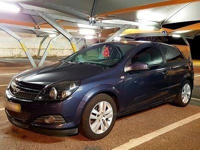 Opel Astra GTC