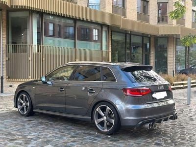 Usado 2014 Audi A3 S-Line Sedan | € 18.000