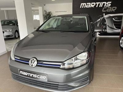 Cinzento Usado 2019 VW Golf VII | € 17.250 (Preço justo)