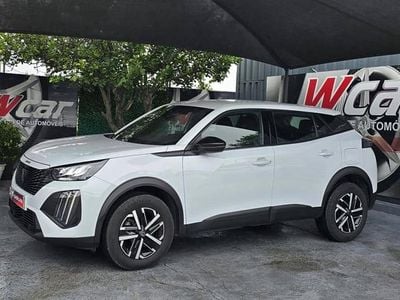 Usado Peugeot 2008 102 HP (75 kW) 2024 Branco SUV
