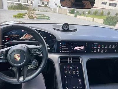 Porsche Taycan 4S