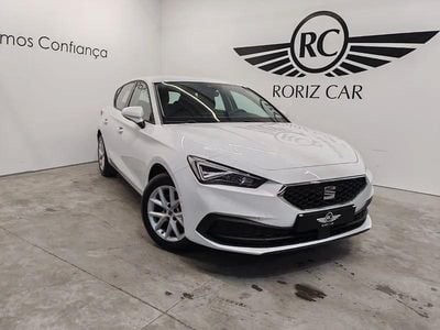 Usado Seat Leon Style 110 HP (80 kW) 2021 Branco