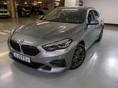 Cinza Usado 2021 BMW 216 Sport Line Coupé | € 27.990 (Preço justo)