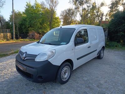 Usado Renault Kangoo Business 95 HP (69 kW) 2021 Branco Monovolume