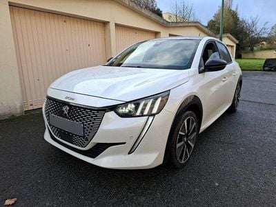 Usado Peugeot e-208 GT-line 100 kW (136 HP) 2020 Branco Citadino