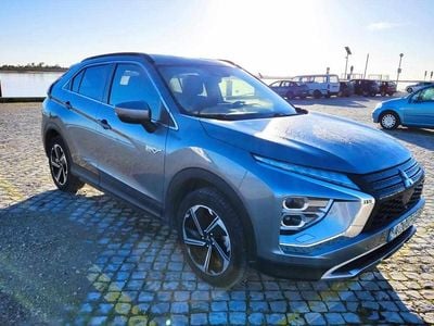 Usado Mitsubishi Eclipse 188 HP (138 kW) 2022 Cinzento Citadino