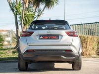 Usado Nissan Juke Acenta+ 114 HP (83 kW) 2023 Cinza SUV