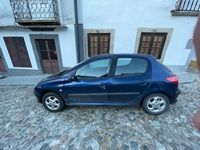 usado Peugeot 206 ótimos estado