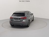 Usado Mercedes A180 Advanced 116 HP (85 kW) 2025 Cinza Sedan