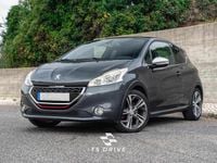 Usado Peugeot 208 GTi 200 HP (147 kW) 2014 Cinzento Citadino