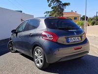Usado Peugeot 208 82 HP (60 kW) 2013 Cinzento Citadino