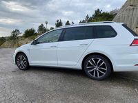 Usado VW Golf VII 116 HP (85 kW) 2020 Branco Carrinha