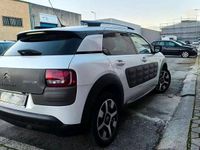 Usado Citroën C4 Cactus 92 HP (67 kW) 2014 Branco Citadino