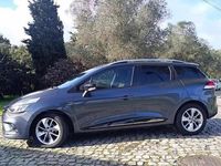 Usado Renault Clio GrandTour 90 HP (66 kW) 2017 Azul Carrinha