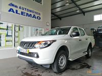 usado Mitsubishi L200 2.4 DI-D CD Invite 2WD