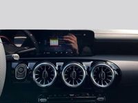 Usado Mercedes CLA250e AMG 225 HP (165 kW) 2023 Preto Sedan