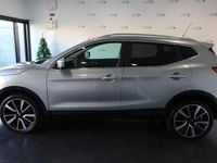 Usado Nissan Qashqai Premium Edition 130 HP (95 kW) 2015 Cinza SUV