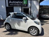 Usado Toyota iQ 68 HP (50 kW) 2009 Branco Citadino