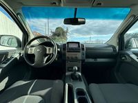 usado Nissan Navara 2.5 dCi CD LE Sport Edition