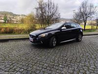 Usado Volvo V40 Momentum 115 HP (84 kW) 2014 Preto Citadino