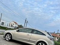 Usado Opel Astra GTC 125 HP (91 kW) 2008