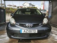 Usado Toyota Aygo 68 HP (50 kW) 2007 Citadino