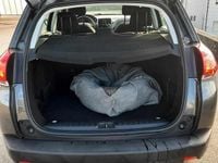 Usado Peugeot 2008 83 HP (61 kW) 2016 Cinzento SUV